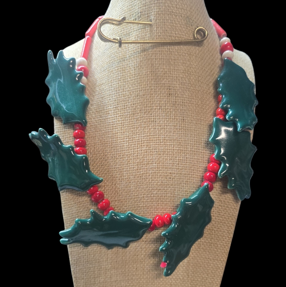 Candace Loheed Ruby Z Ceramic Holly Necklace - image 2